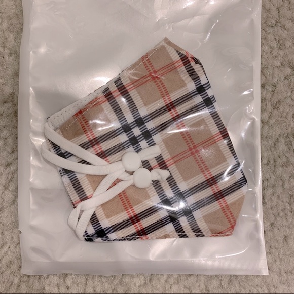 Kids Youth Adjustable Reusable Face Mask - Picture 1 of 4